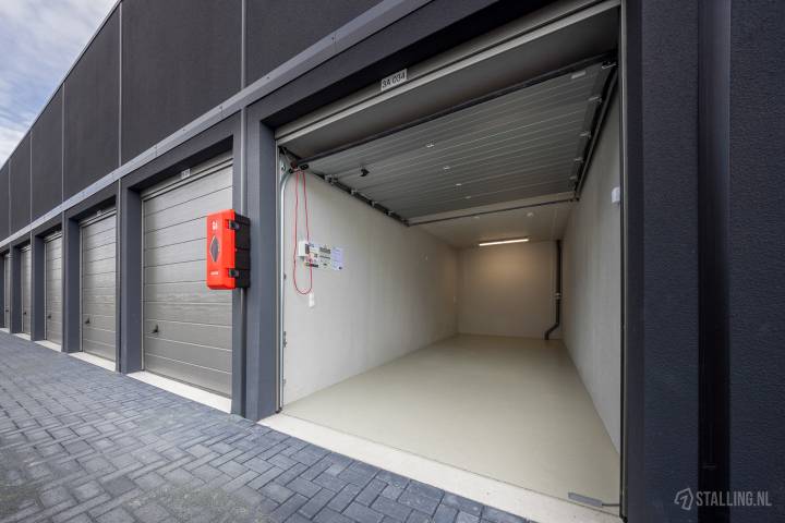 garagepark garagebox als bedrijfsruimte in sneek. regio joure en bolsward in friesland