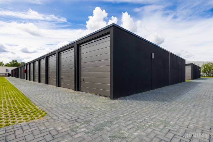 garagepark garagebox als bedrijfsruimte in sittard, regio midden limburg en zuid-limburge heuvelland