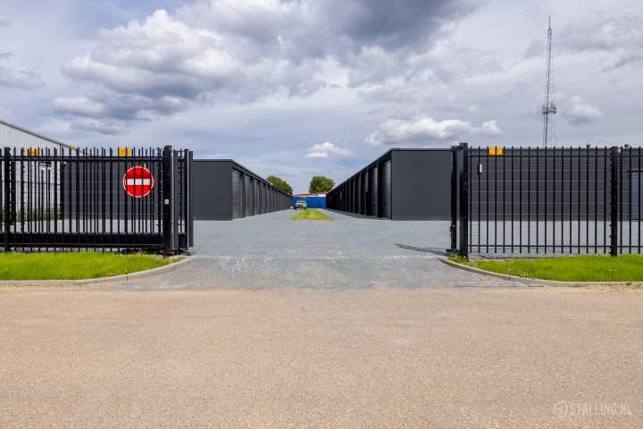 garagepark opslagruimte / bedrijfsruimte in sittard, regio midden limburg en zuid-limburge heuvelland