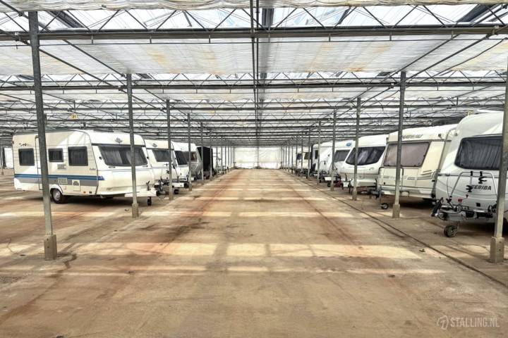 stalling amarantis caravanstalling in middelburg - zeeland