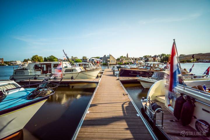 e-harbour e-harbour jachthaven uithoorn met ligplaatsen per jaar