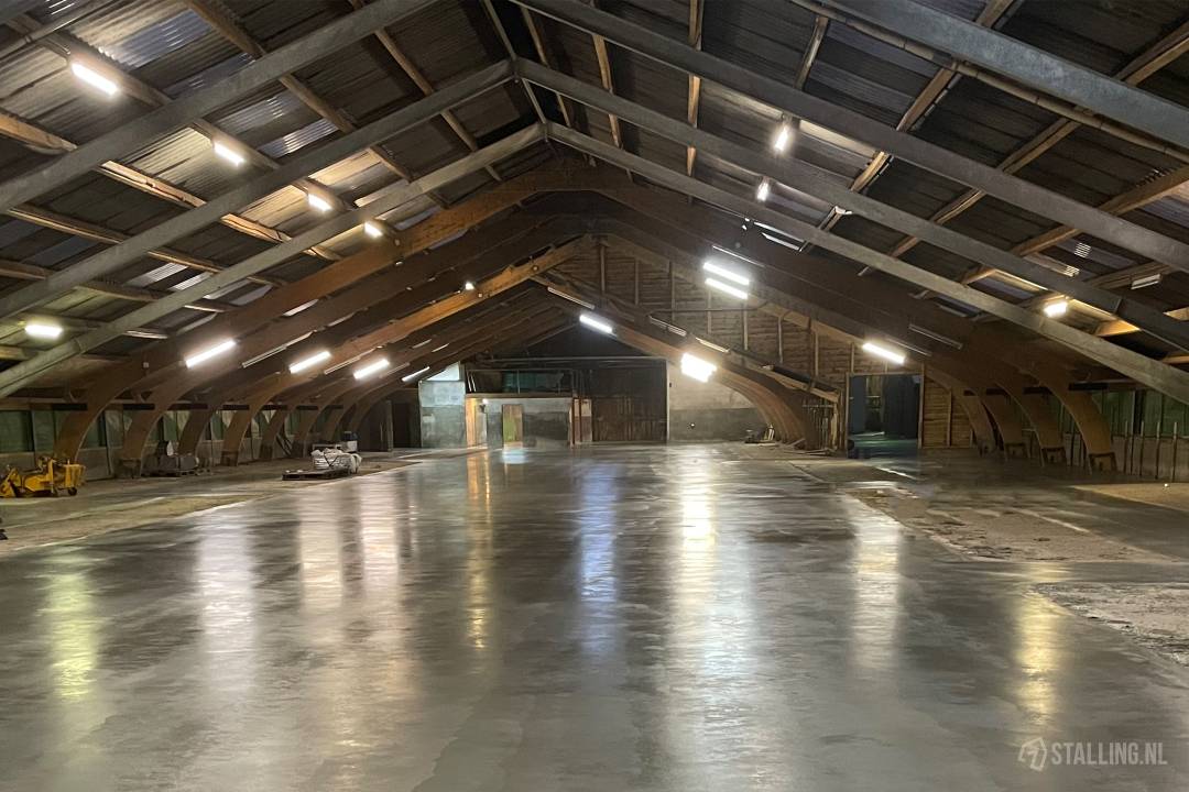 Stalling De Camperstalling in Beek Gem Montferland - Caravanstalling de Kruisstede ...