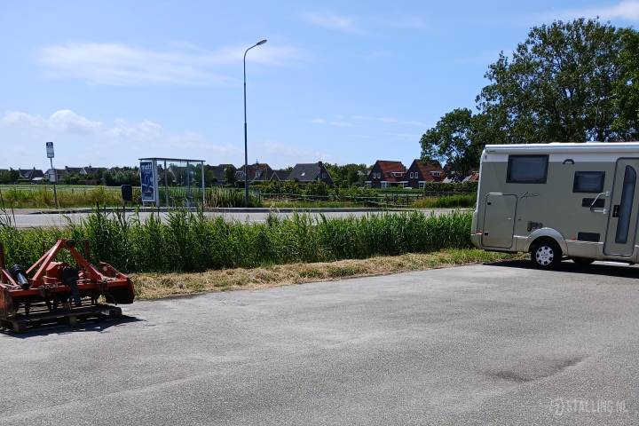 stalling tuinderij kesteloo buitenstalling campers - tuinderij kesteloo koudekerke