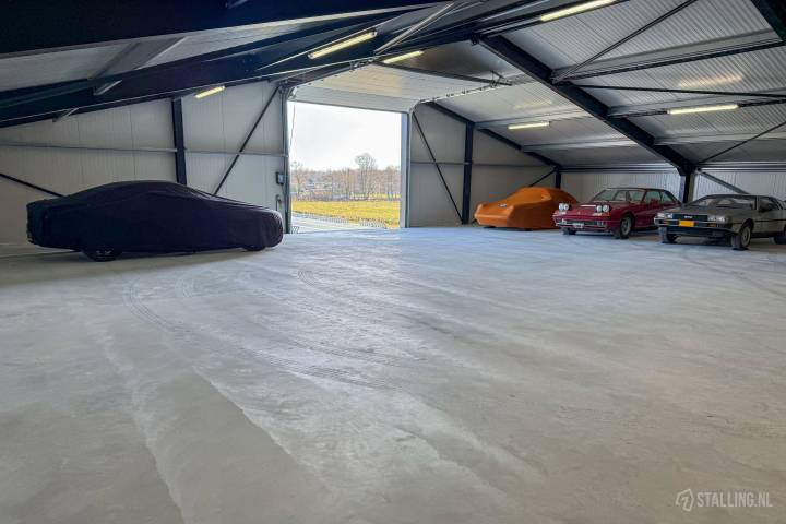 parking safe stalling gytsjerk - regio leeuwarden - luxe plek