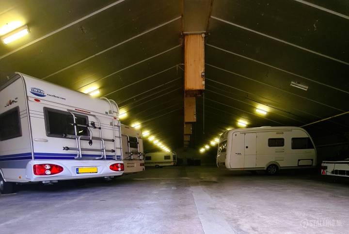de caravanloods stalling in saasveld twente - dinkelland