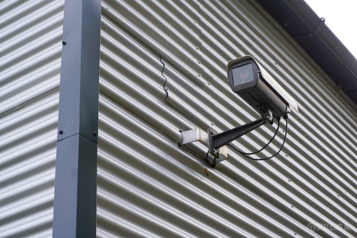 a2 opslag container opslag huren in hedel - gelderland, gelegen aan de maas.