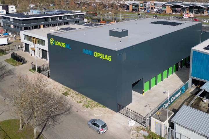 loads self storage opslagruimte huren in spijkenisse