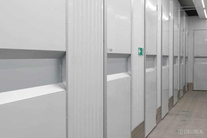 loads self storage opslagruimte huren in spijkenisse