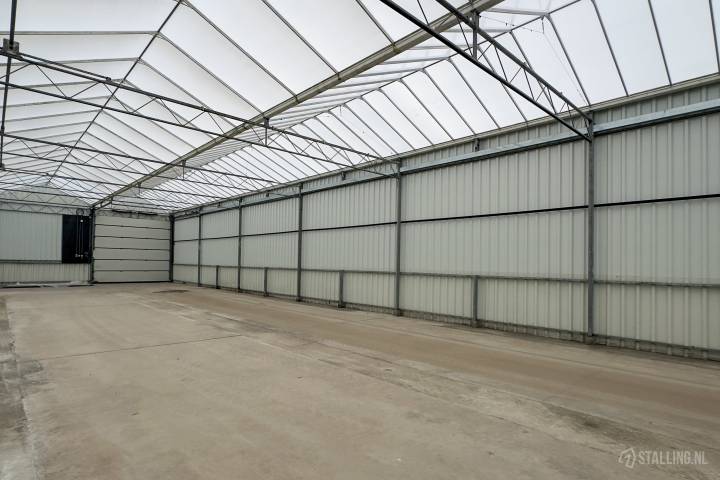 stalling middenpeel landhorst stalling - landhorst - middenpeel - land van cuijk in noord-brabant