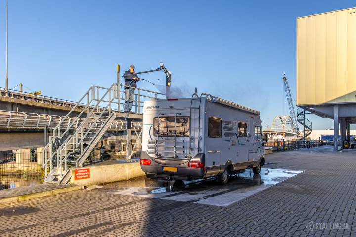 multibox garageparken & stallingen multibox camperstalling in dordrecht zuid holland