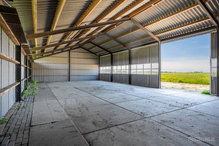 klaeiterp camper- & caravanstalling stalling in wiuwert / wieuwerd - gemeente súdwest-fryslân - tussen sneek en leeuwarden