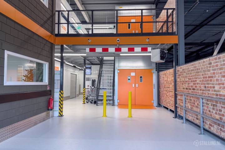 de opslagkoning opslagruimte huren in roelofarendsveen - a4 self storage