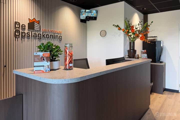 de opslagkoning opslagruimte huren in roelofarendsveen - a4 self storage