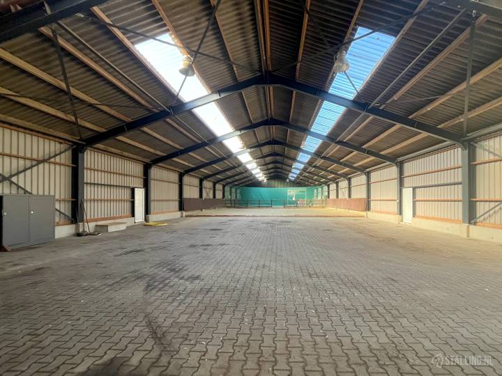caravanstalling hall stalling in hall - gemeente brummen (eerbeek) - gelderland