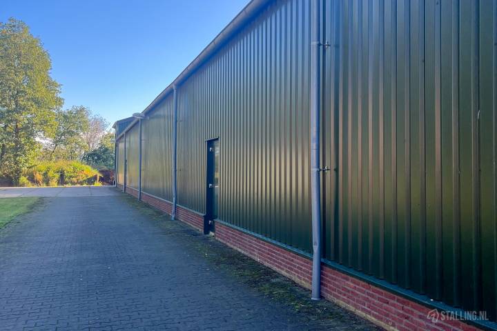 caravanstalling hall stalling in hall - gemeente brummen (eerbeek) - gelderland