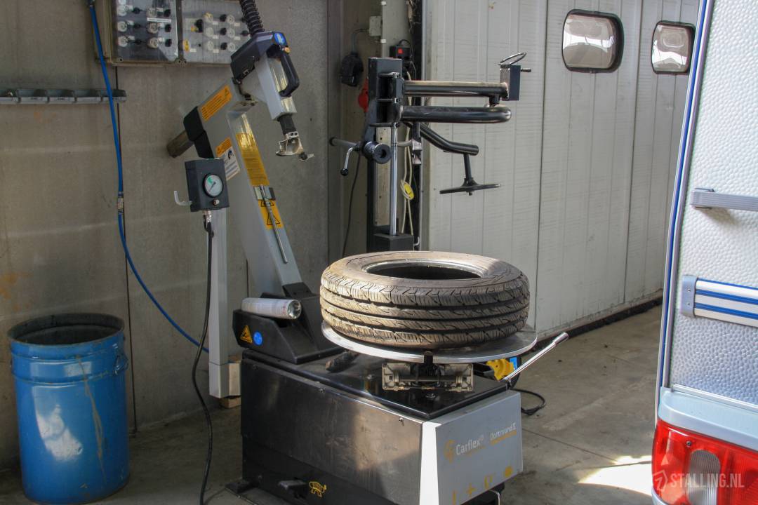 barsema stalling & onderhoud banden